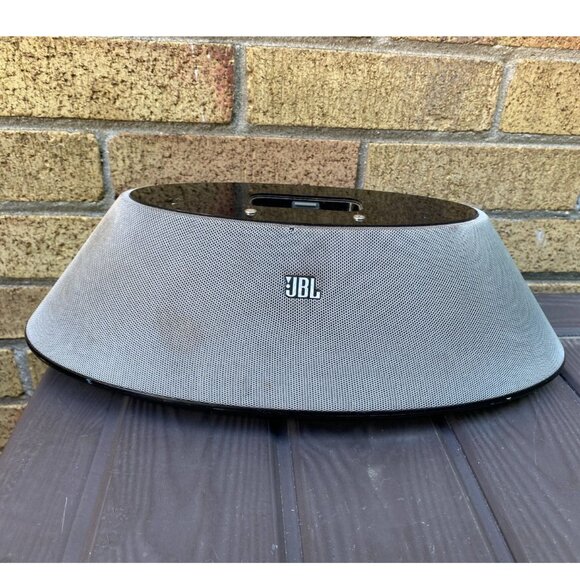 JBL On Stage 400P Loudspeaker Dock Black Rare For Older Generation Ipod Iphone - Picture 1 of 4